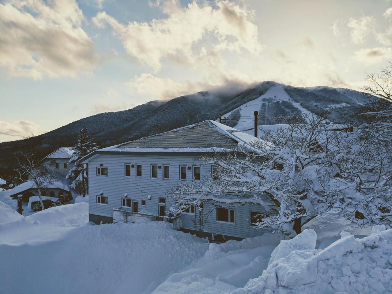 Raicho Lodge Madarao Iiyama Exteriör bild